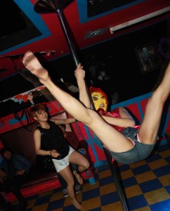 La Carmina blog,japan pole dancer, pole dancing girl
